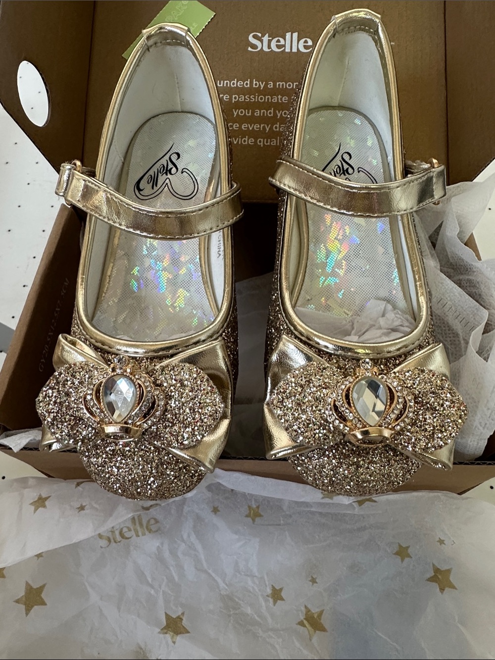 Stellah Girls Metallic Gold Glitter Crown Mary Jane Flats